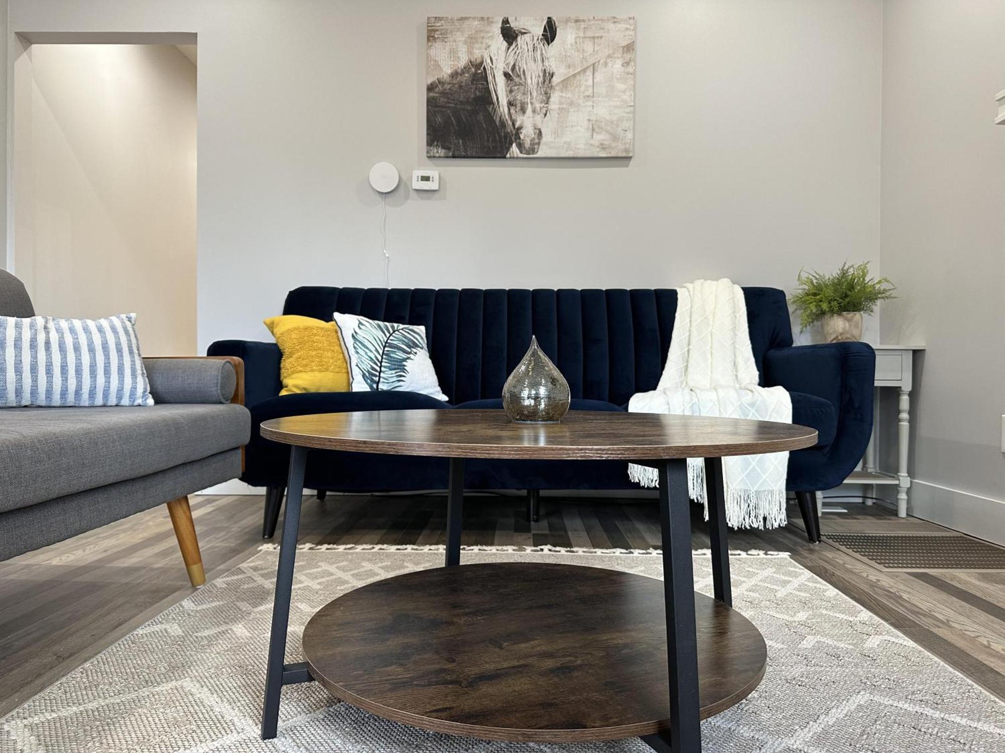 Appartement Lovely 2br Near Downtown Area *