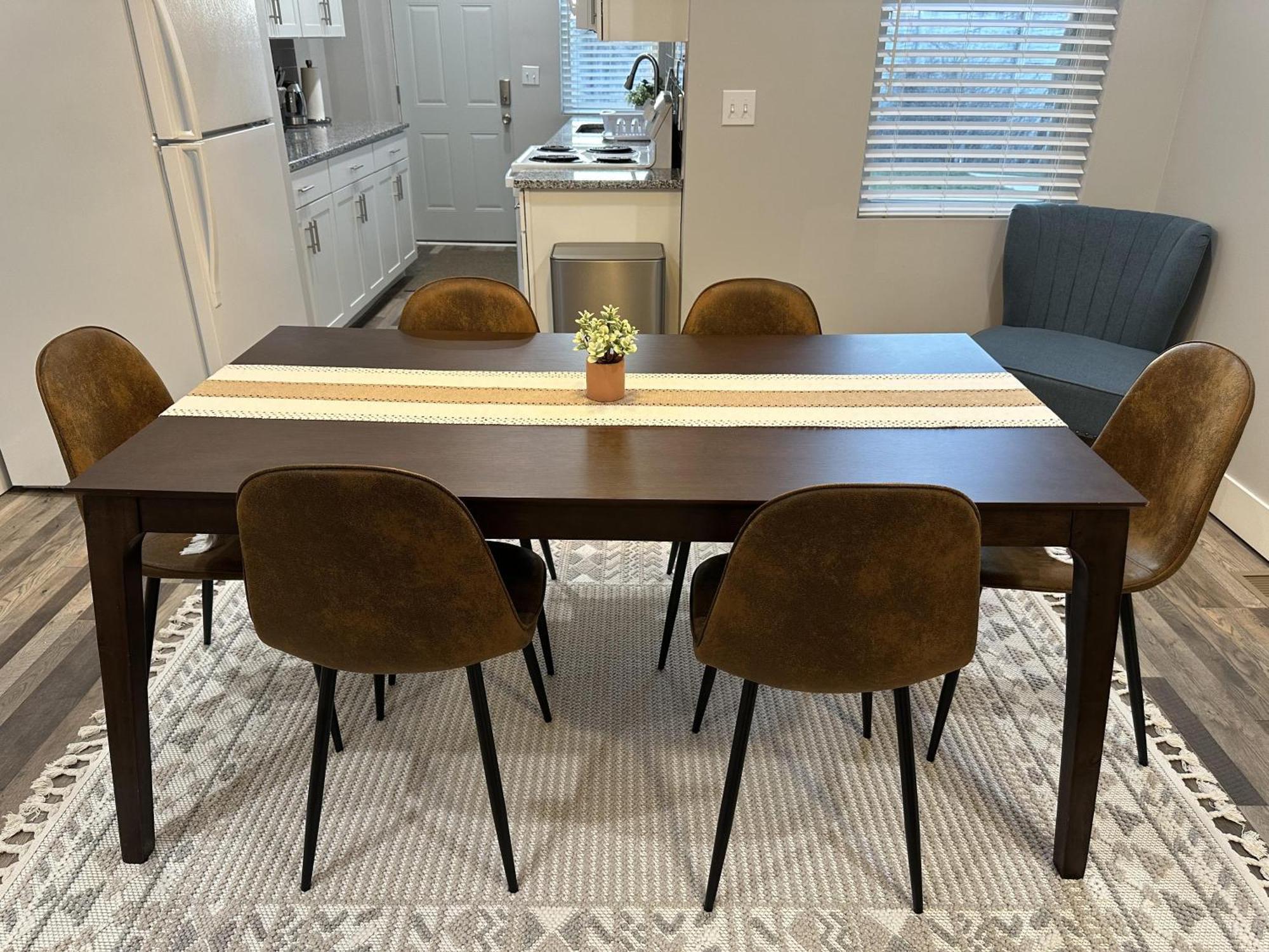 Lovely 2br Near Downtown Area Appartement *