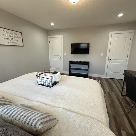 Lovely 2Br Near Downtown Area Columbus Exterior photo